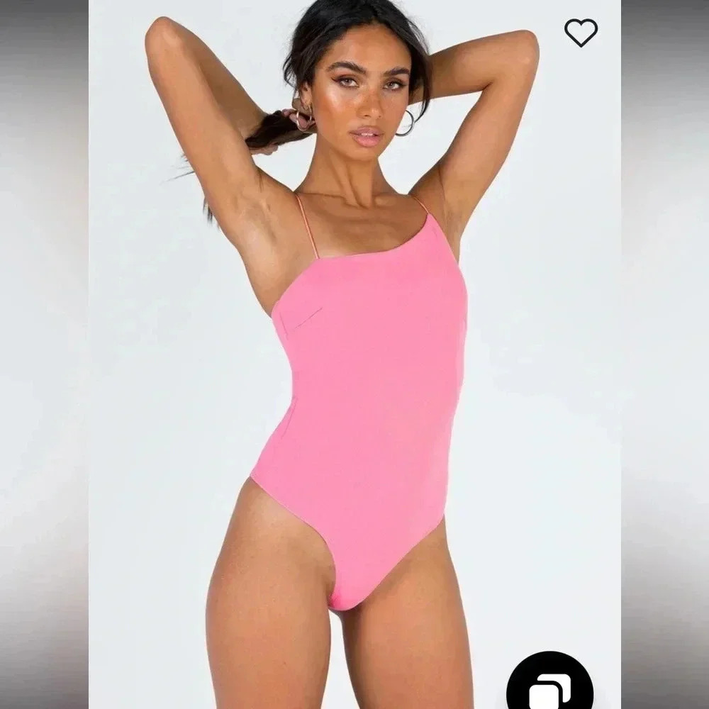 Princess Polly "Evella‎ Bodysuit" hot pink size 2